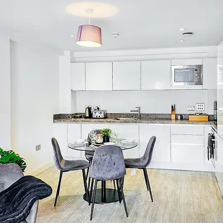 Apartamento Impeccable 2-bed In Salford