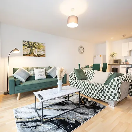Lägenhet Luxury City Centre - Close To Football Stadiums With Parking