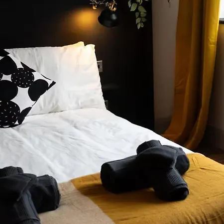 Apartament 2 Bedroom By Brookland Serviced Short Lets With Free Wifi *
