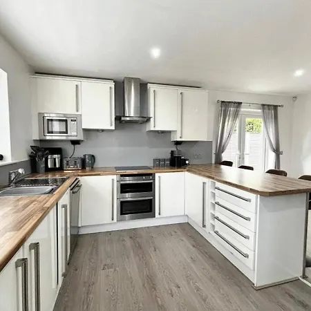 Holiday home Jessup Worsley Village *