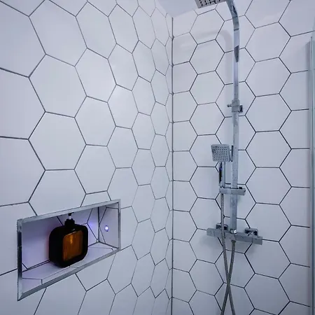 Apartment Cozy - Great Location - Perfect For Long