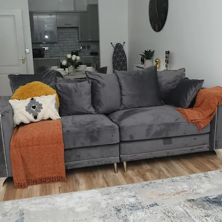 Mdz Luxe Stays-sleeps 6 Mánchester