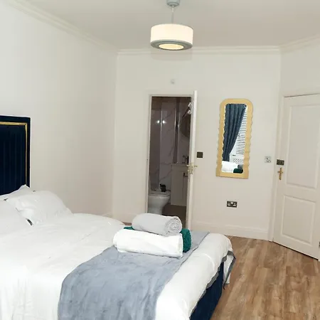 Apartamento Mdz Luxe Stays-sleeps 6 Mánchester