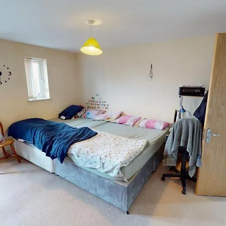 190 Stockport Road Apartament