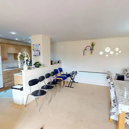 Apartament 190 Stockport Road *