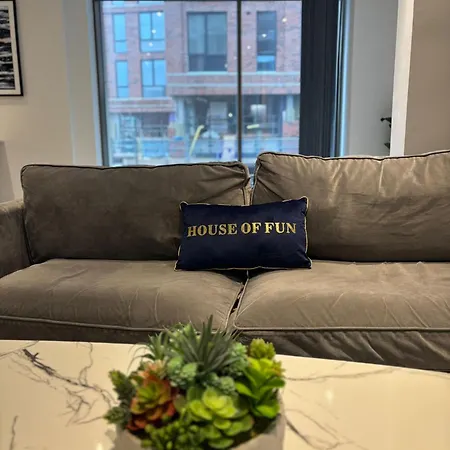 Luxury Centre Apartment *