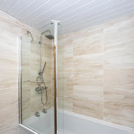 Urban Haven Hall Luxury Rusholme, Near Centre Hospitals * マンチェスター
