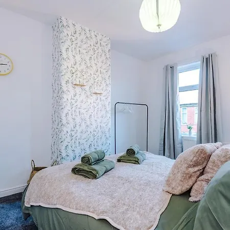 Free Park, Sleeps 8, Stunning In Salford, Long Term Disc, Perfect For Groups *