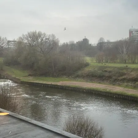 Adelphi Wharf By Beehosting Apartment Manchester