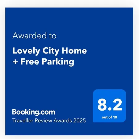 بيت للعطل Lovely + Free Parking *