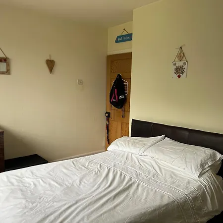 6guests-parking-petsok-familyfriendly-garden *