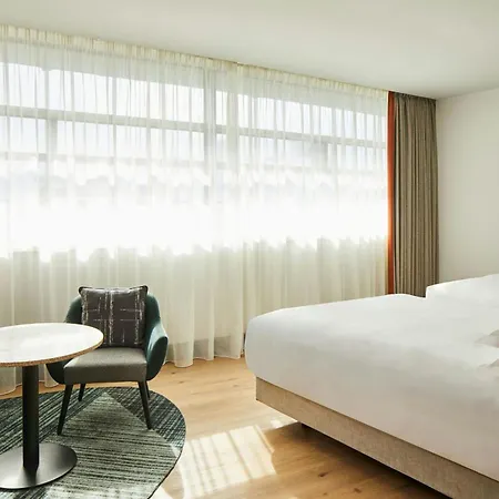 Marriott Piccadilly 4* Манчестер