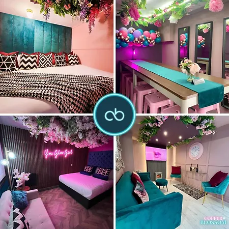 Manchester's Only Private Party For 12 With Makeup 曼彻斯特