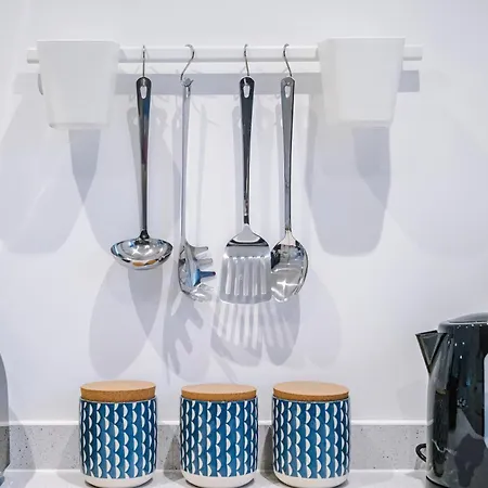 Lejlighed Stunning 3 Story Home, 3 X King Size Beds, Pool Table, Free Parking X2, Ping Pong