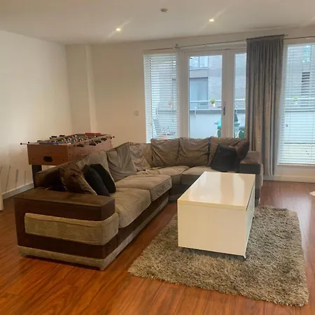 Spacious Penthouse With Parking Apartmán Manchester