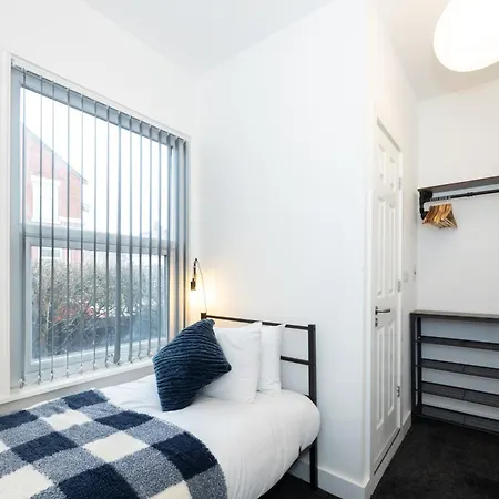 Hotell Private Ensuite With Kitchen Access By Irwell *