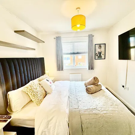 Feriehus Kozyguru Coop Live 3br Hse With Parking
