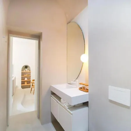 Santorini By The Heim *