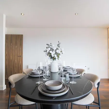 Altitude By The Heim * Manchester