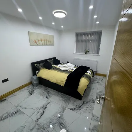Sindhu Luxury 公寓