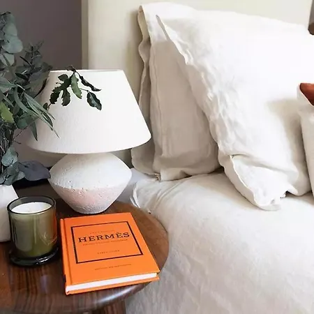 Apartment 2 Bed Luxury Apartment, Parking, Gym, Concierge *