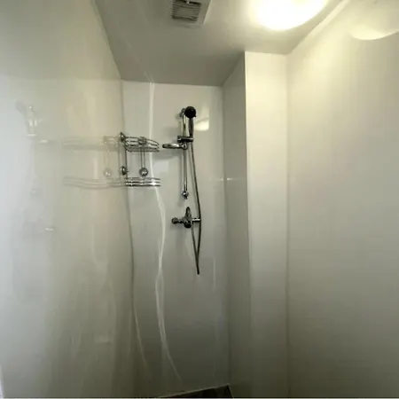 Png - Abernant Shared Facilities *