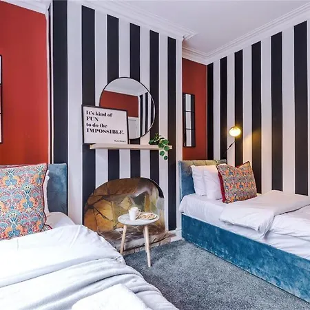 Chic & Modern Escape Dom wakacyjny Manchester