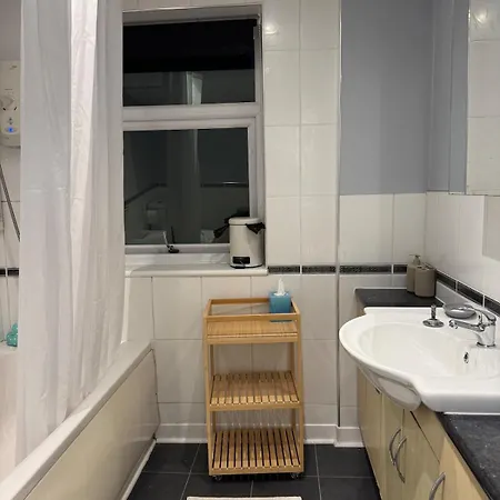Charming Salford House Σπίτι διακοπών Μάντσεστερ