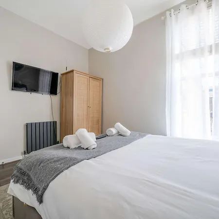 Cosy In Stunning Didsbury Apartmán