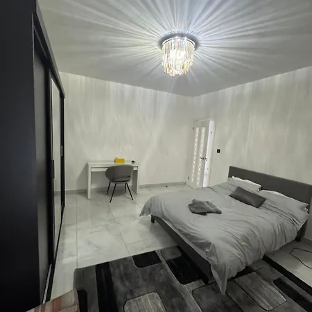 Elegant Estates Humble Abode 1 Manchester