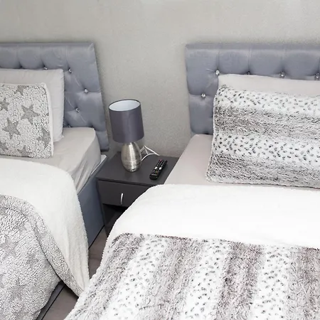 The Grey Mansion Holiday home *