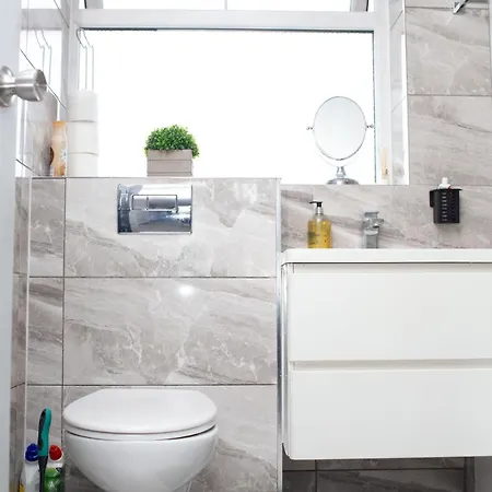 Holiday home The Grey Mansion *