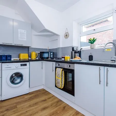 The Stadium Retreat Holiday home Manchester