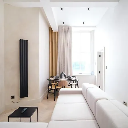 Japandi By The Heim Residences マンチェスター