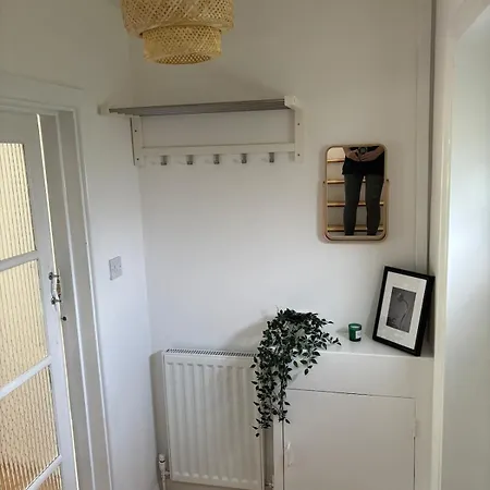 Blackley Rustic Gem A Suburb Hideaway Holiday home