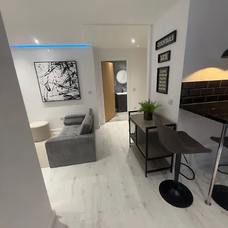 Adelphi Apartamento