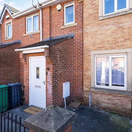 Manchester, Centre, House, Parking, Garden, M60 * Манчестер