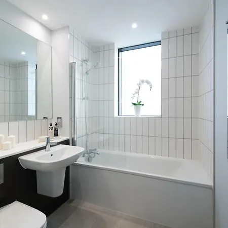 Jll Duet מנצ'סטר