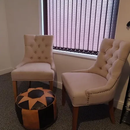 3br Near Alexandra Park And Free Parking Casa vacanze *