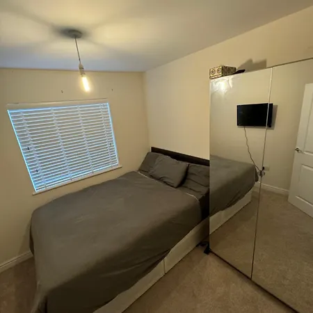 Cozy In Bute House 홈스테이 맨체스터