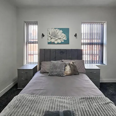 Beresford Co-living - Private Self-cater