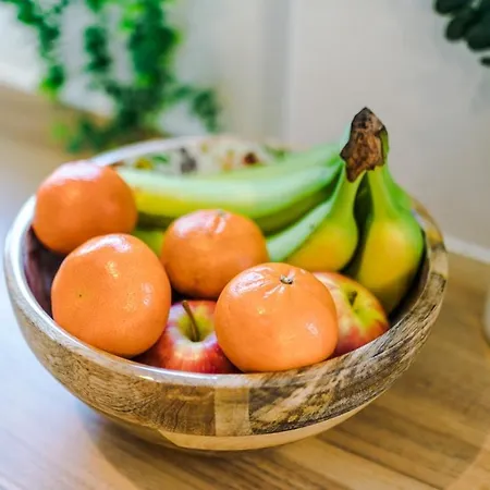 Modern House - Sleeps 6 - Free Parking - Near Etihad Stadium - Coop Live * Manchester