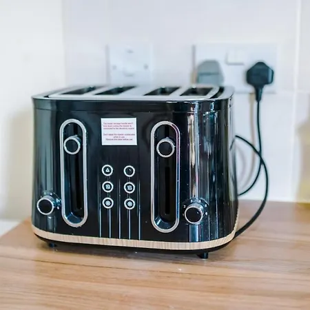 Modern House - Sleeps 6 - Free Parking - Near Etihad Stadium - Coop Live Hébergement de vacances