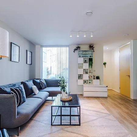 Hébergement de vacances Modern House - Sleeps 6 - Free Parking - Near Etihad Stadium - Coop Live Manchester