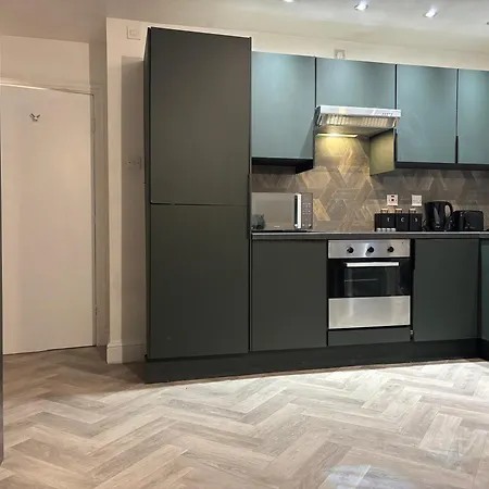 Apartment By Piccadilly & Canal St Manchester