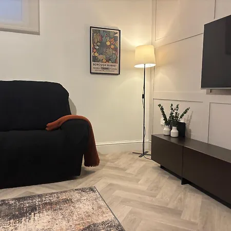 Apartment By Piccadilly & Canal St