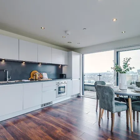 The Irwell Penthouse Skyline * Mánchester