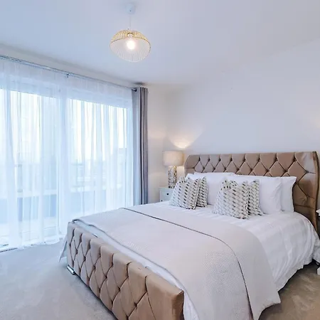 The Irwell Penthouse Skyline *