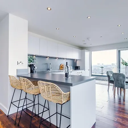 The Irwell Penthouse Skyline * Mánchester