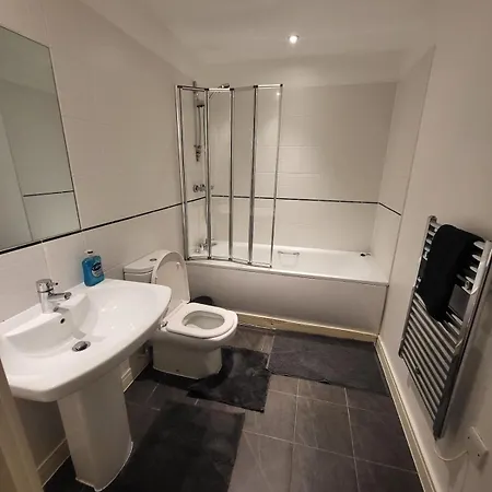 1 Bedroom Centre Manchester